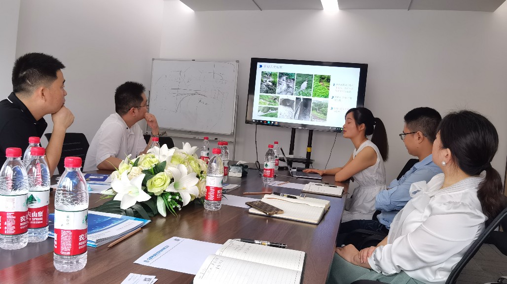 2.jpg 2.jpg