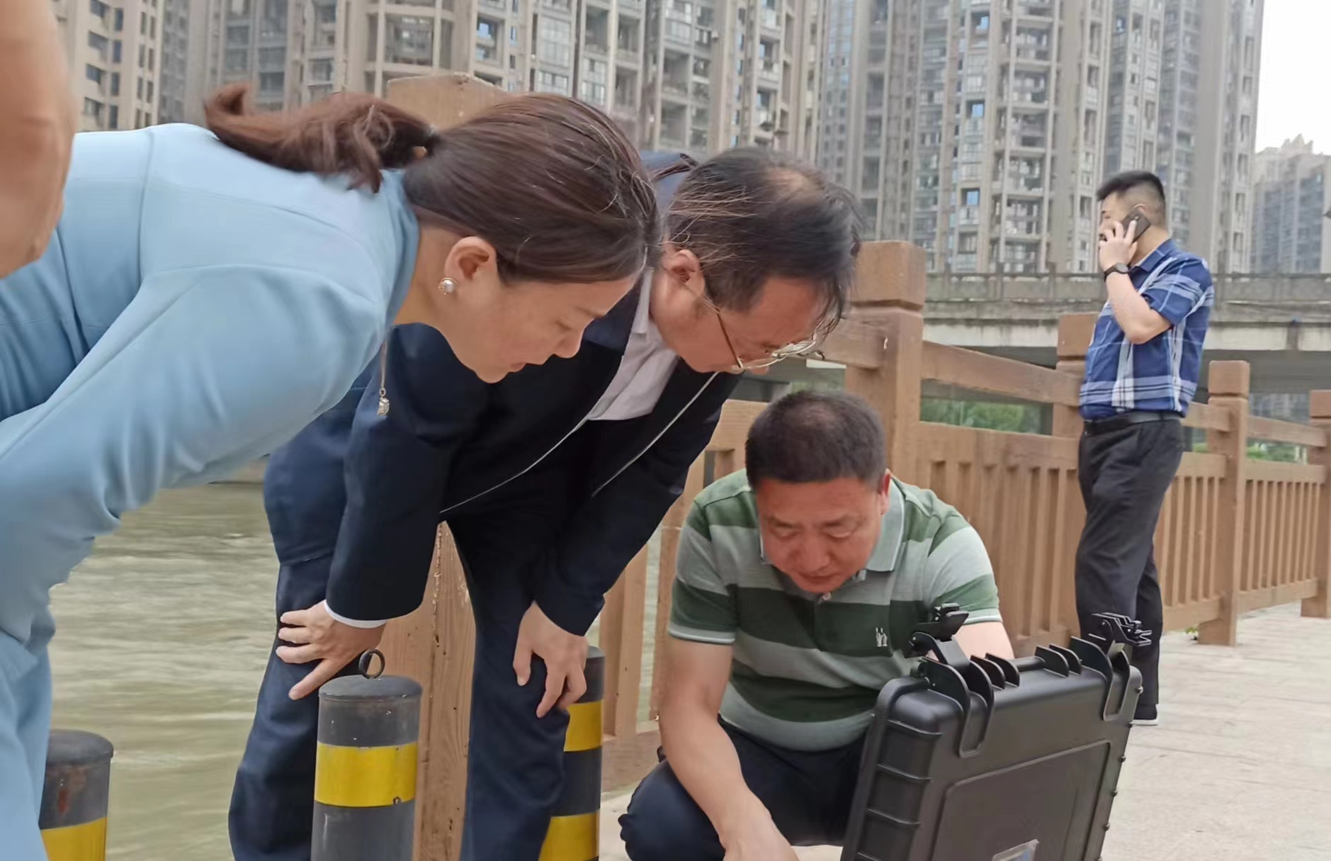 图2.jpg 图2.jpg